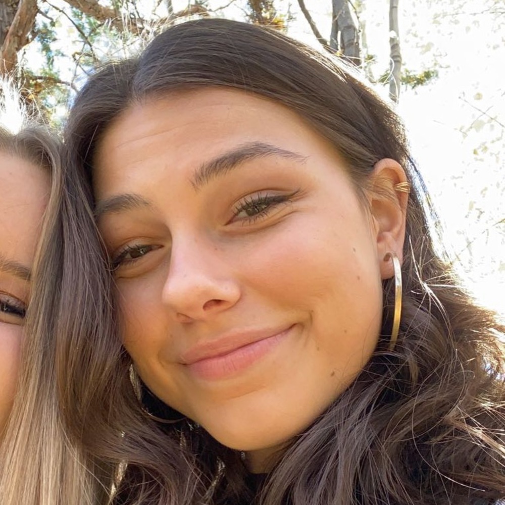 Meet your Posher, Senisa